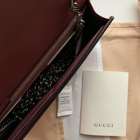 NEW: GUCCI GG supreme monogram blooms WALLET ON CHAIN (WOC) and CARD CASE only - Picture 8 of 13
